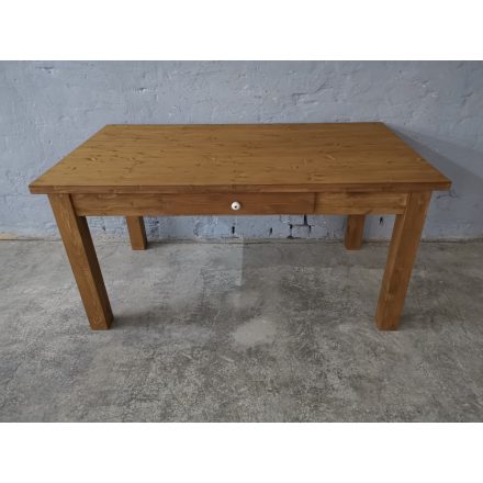 Fenyő étkezőasztal, egyenes lábú (160 cm)