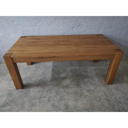 Külsőlábas pácolt tölgy asztal (200 cm)
